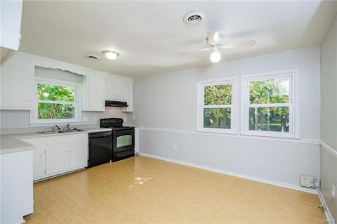 3118 Speeks Dr, Midlothian, VA 23112 photo 9