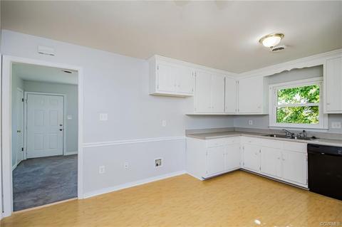 3118 Speeks Dr, Midlothian, VA 23112 photo 11