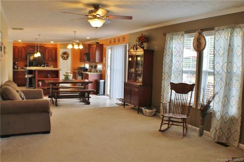 62 Twiggs Ferry Rd, Dutton, VA 23050 photo 6