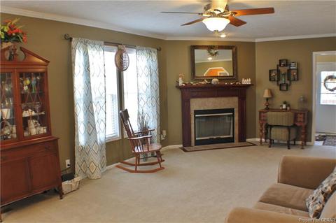 62 Twiggs Ferry Rd, Dutton, VA 23050 photo 4