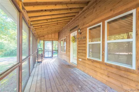 15731 Cooks Mill Rd, Lanexa, VA 23089 photo 6