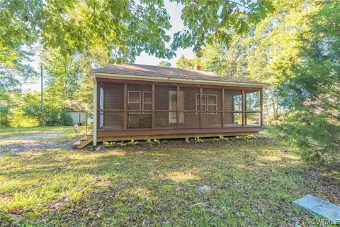 15731 Cooks Mill Rd, Lanexa, VA 23089 photo 1
