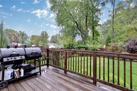 23 Tallwood Dr, Hampton, VA 23666 photo 28