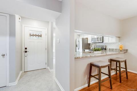 5101 Long Shadow Ct, Midlothian, VA 23112 photo 4