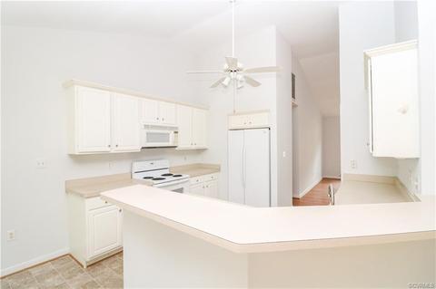 2425 Sandy Brook Ln, Midlothian, VA 23112 photo 9