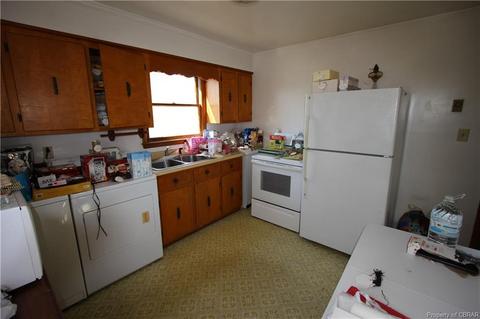 668 Ivison Ln, Onemo, VA 23130 photo 10