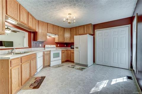 6652 E Old Mountain Rd, Louisa, VA 23093 photo 9