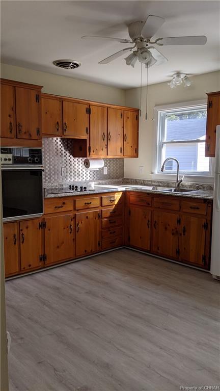 4015 Hazelwood Rd, Hampton, VA 23666 photo 7