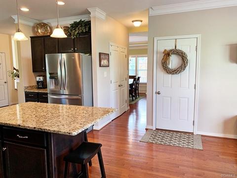7501 Silver Maple Dr, Moseley, VA 23120 photo 11