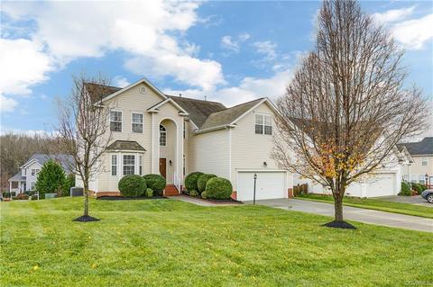 2318 Tomahawk Meadows Dr, Midlothian, VA 23112 photo 2