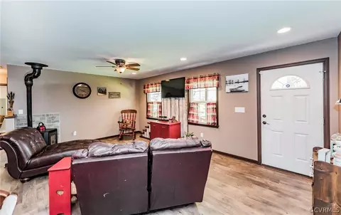 1910 Carter Rd, Lanexa, VA 23089 photo 7