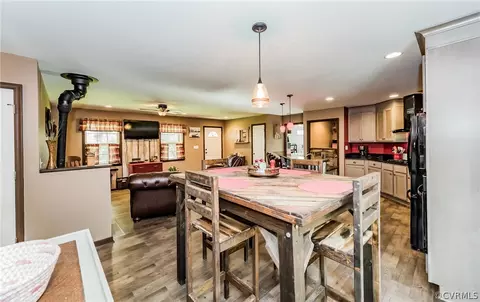 1910 Carter Rd, Lanexa, VA 23089 photo 11