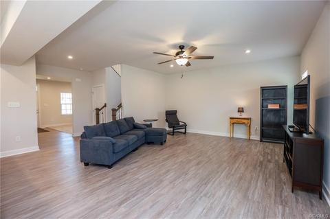 13101 Beech Hill Dr, Midlothian, VA 23112 photo 8
