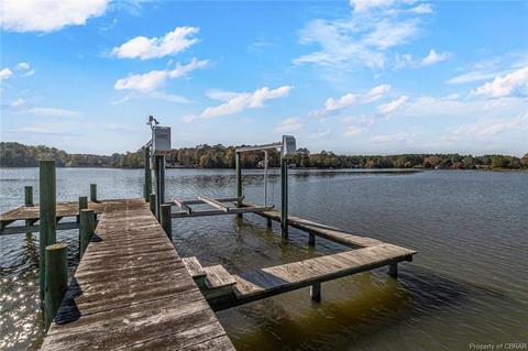 516 Ivison Ln, Onemo, VA 23130 photo 5