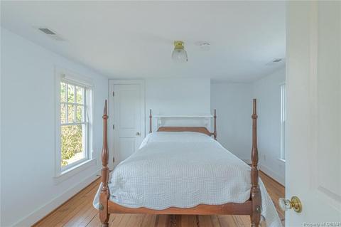 516 Ivison Ln, Onemo, VA 23130 photo 24