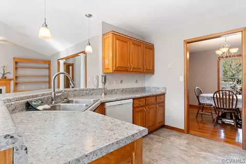 19160 Halifax Rd, Carson, VA 23830 photo 8