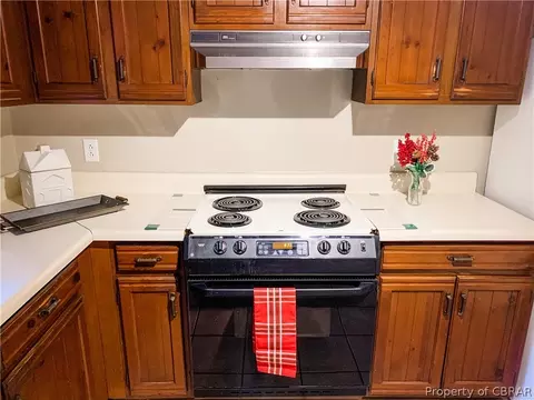 7449 Matoaka Ave, Gloucester Point, VA 23062 photo 10