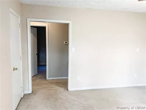7449 Matoaka Ave, Gloucester Point, VA 23062 photo 16