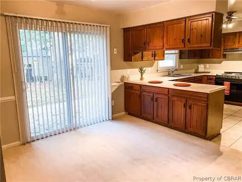 7449 Matoaka Ave, Gloucester Point, VA 23062 photo 8