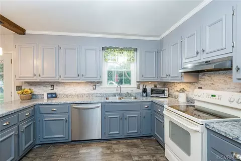 20104 Cox Rd, Sutherland, VA 23885 photo 11
