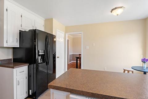 517 Wallingham Dr, Midlothian, VA 23114 photo 17