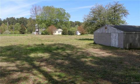 52 Yankee Point Rd, Lancaster, VA 22503 photo 4