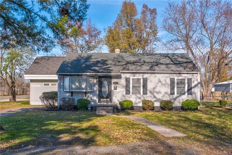 4 E Gray St, Sandston, VA 23150 photo 1