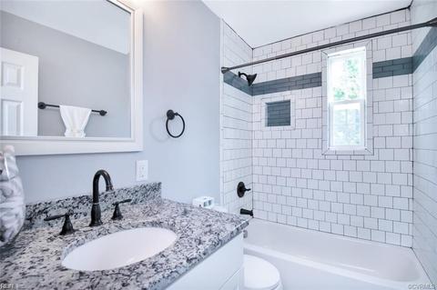 6426 Hickory Frk, Hayes, VA 23072 photo 8