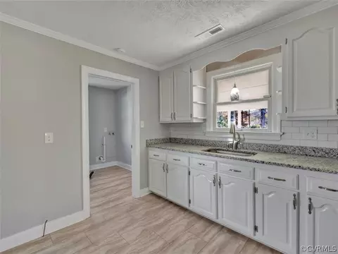 6151 Strathcona St, North Chesterfield, VA 23234 photo 5