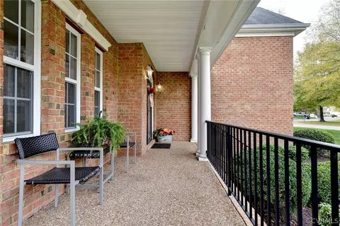 100 Sloop Ct, Williamsburg, VA 23185 photo 2