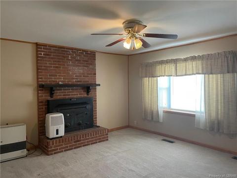 293 Benson Rd, Weems, VA 22576 photo 10