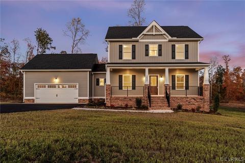 211 Edwin Cir, Aylett, VA 23009