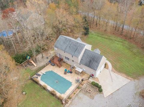 22161 Rowanty Rd, Carson, VA 23830 photo 5