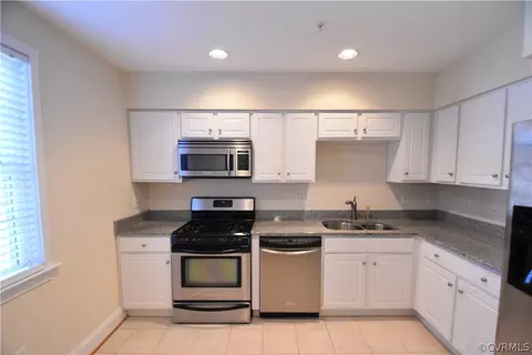 47 E Lock Ln #6, Richmond, VA 23226 photo 6