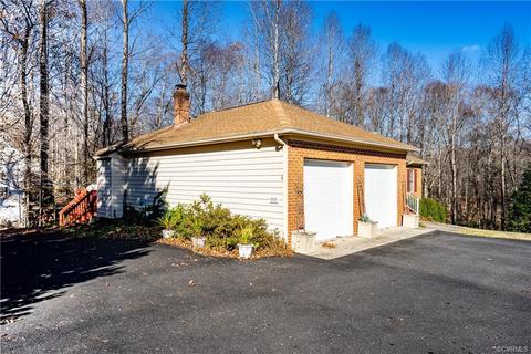 9292 E Patrick Henry Rd, Ashland, VA 23005 photo 2