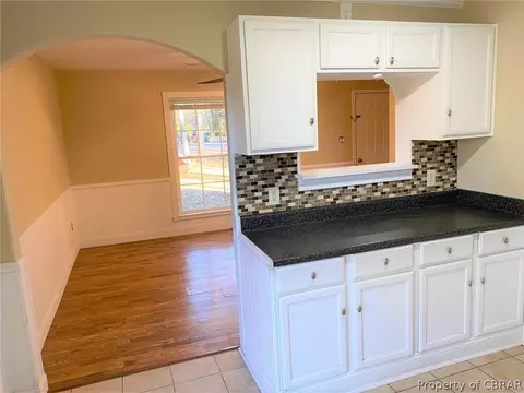 4466 Travis Run, Gloucester, VA 23061 photo 4