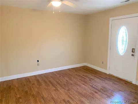4466 Travis Run, Gloucester, VA 23061 photo 10
