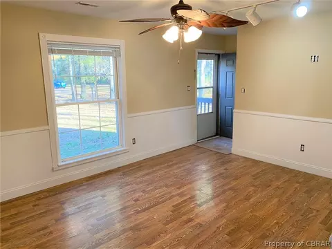 4466 Travis Run, Gloucester, VA 23061 photo 5