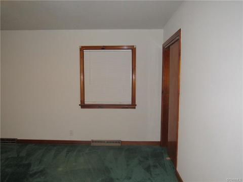607 Dixon Dr, Richmond, VA 23224 photo 9