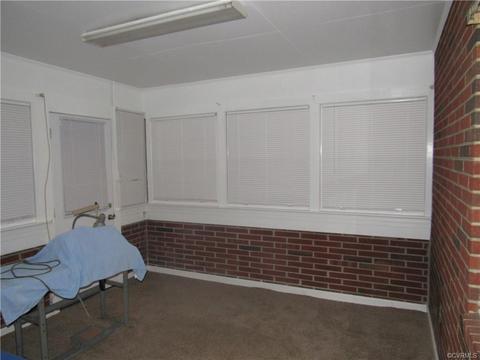 607 Dixon Dr, Richmond, VA 23224 photo 6