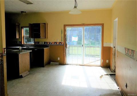 7774 White Marsh Rd, Elberon, VA 23846 photo 8