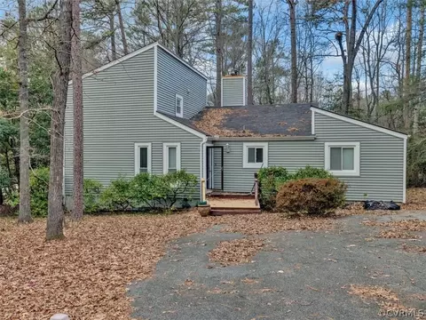 13920 Barnes Spring Rd, Midlothian, VA 23112 photo 1