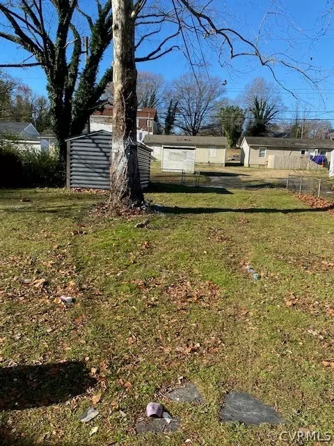 1511 Willis St, Richmond, VA 23224 photo 2