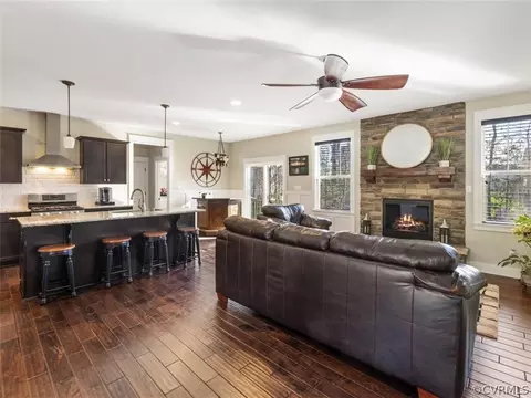 3431 Barkham Dr, Midlothian, VA 23112 photo 5