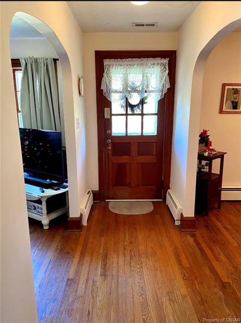 9260 Robins Neck Rd, Gloucester, VA 23061 photo 12