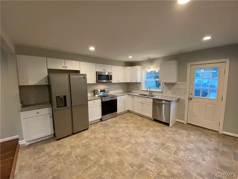 405 E Williamsburg Rd, Sandston, VA 23150 photo 12