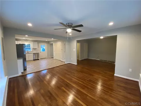 405 E Williamsburg Rd, Sandston, VA 23150 photo 9