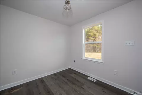25622 Carson Rd, Carson, VA 23830 photo 13