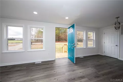 25622 Carson Rd, Carson, VA 23830 photo 10