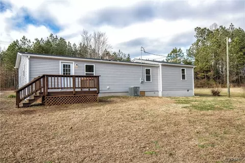 25622 Carson Rd, Carson, VA 23830 photo 2